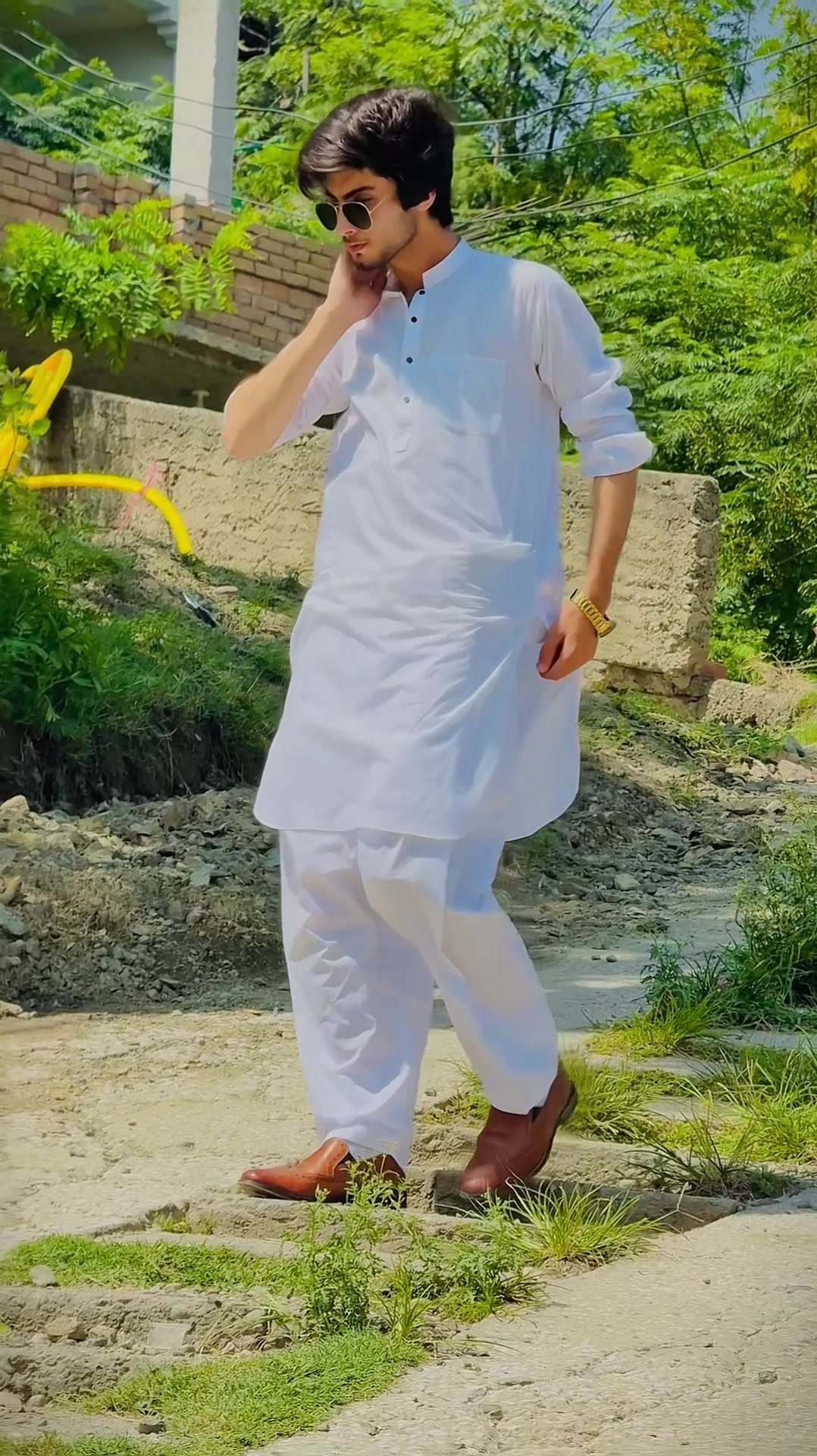 @Shahid_loyal2