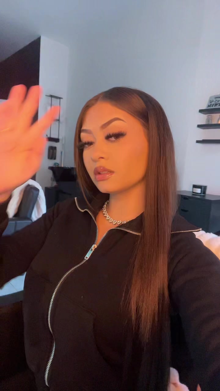 @shy ✰