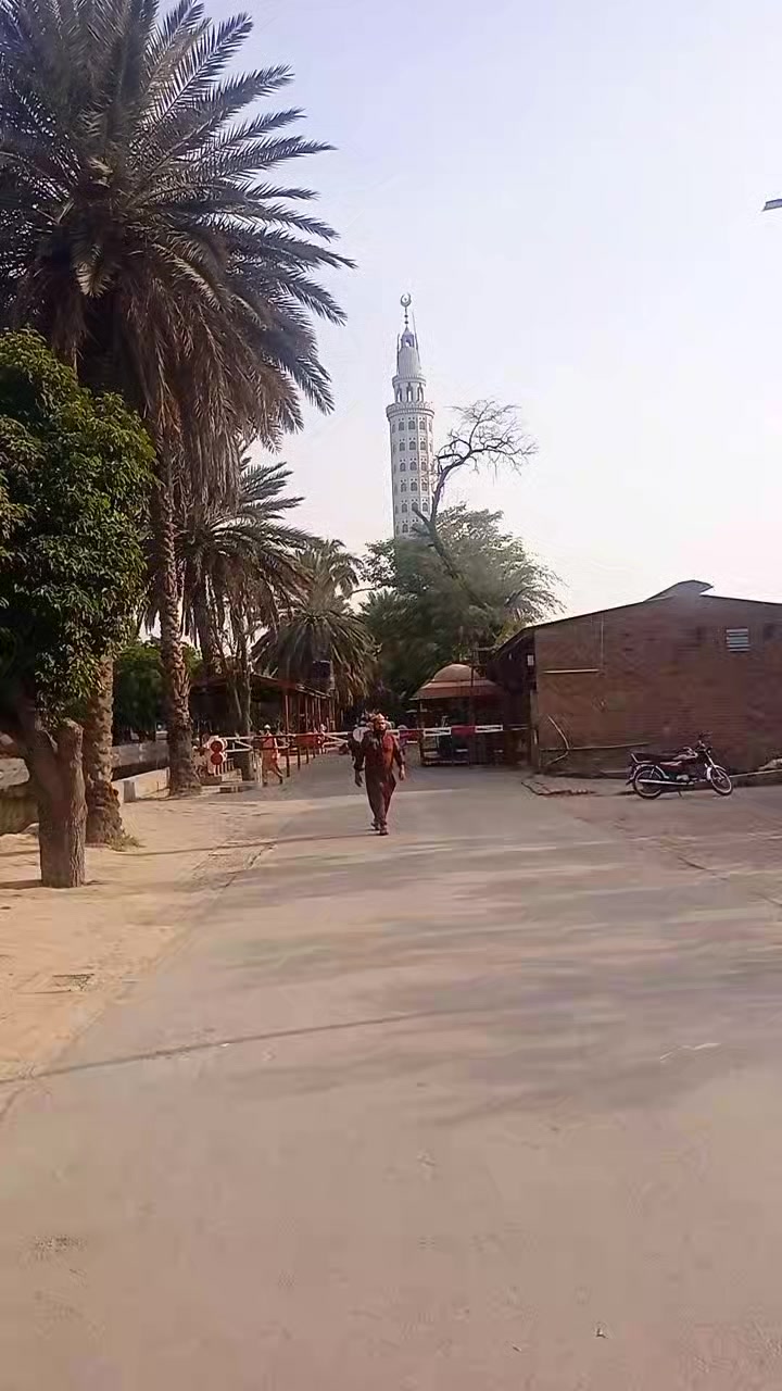 @M Yaqpob Akram