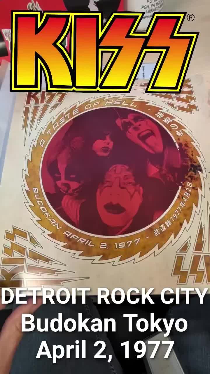 @Rock Star Relics