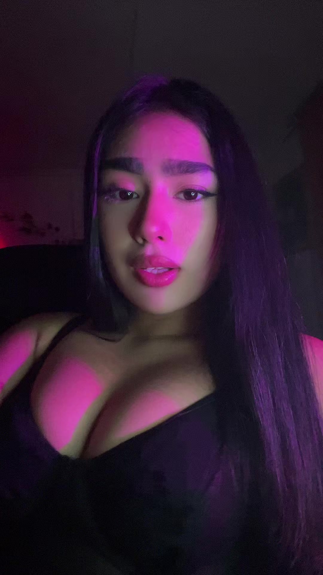 @𝓂𝒶𝓇𝓉𝒾