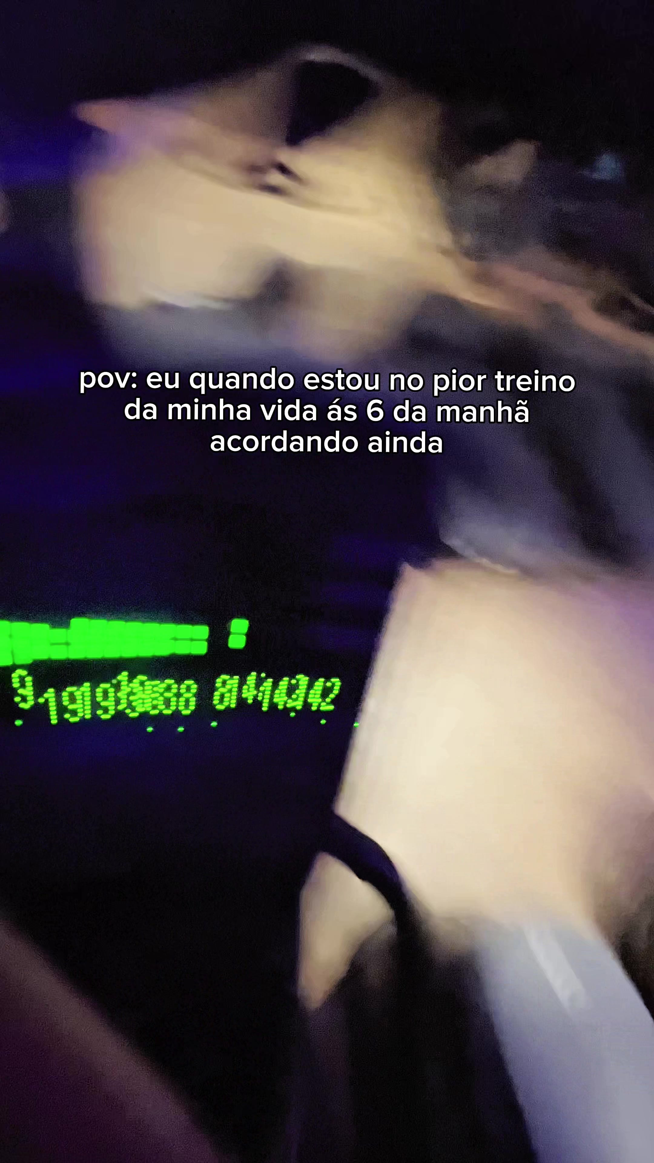 @Jhow