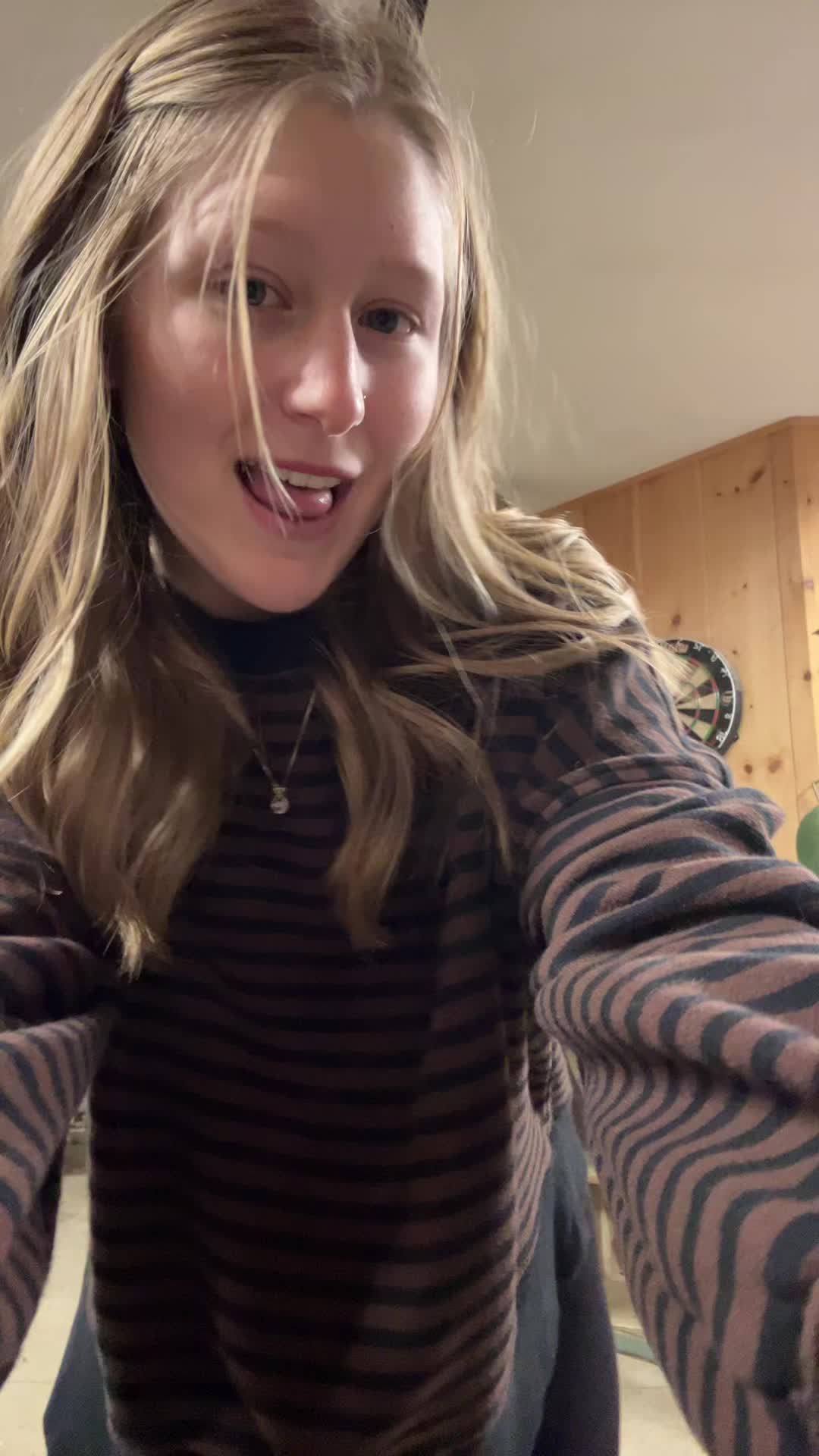 @Emaly