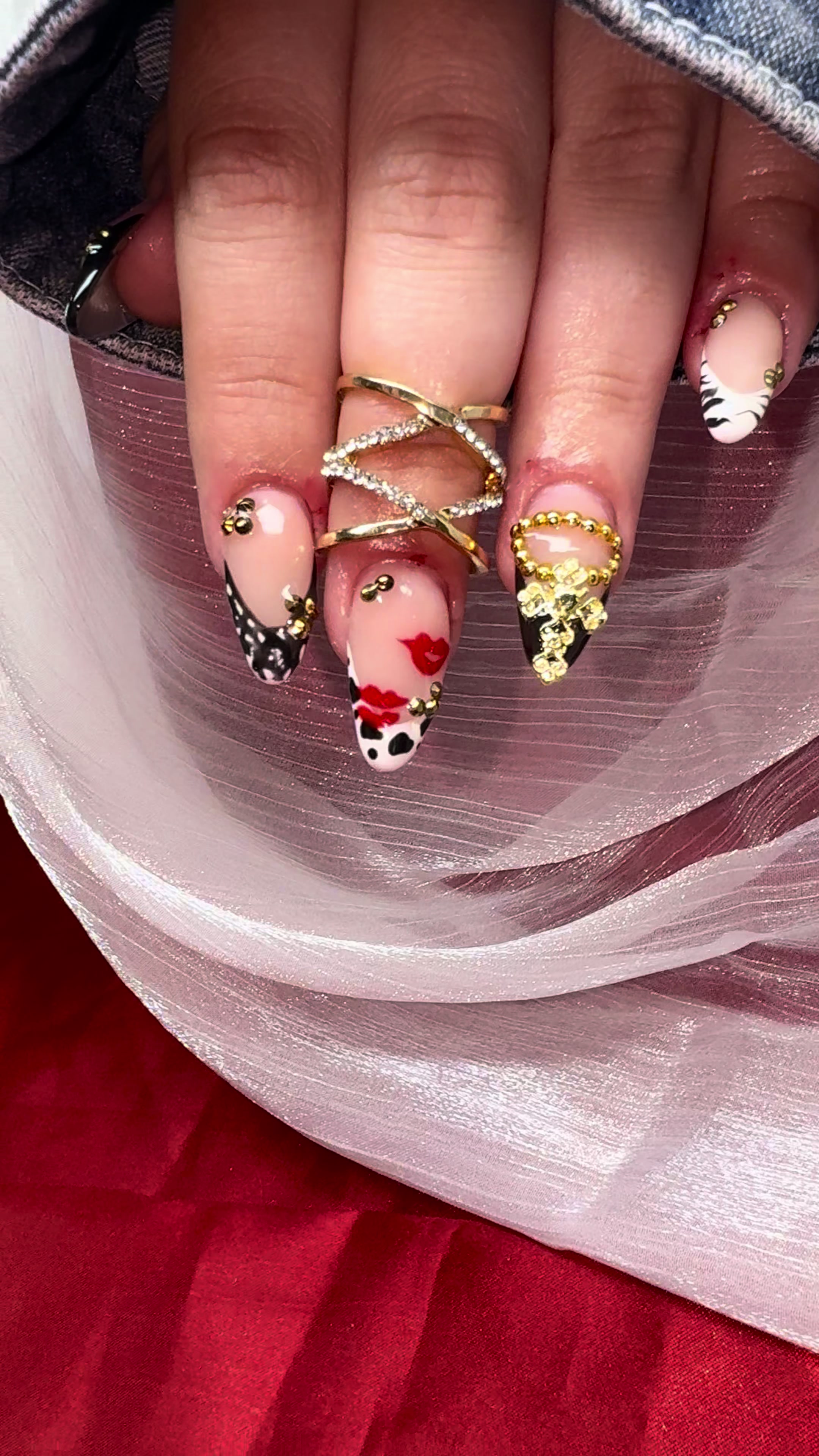 @sol.allure.nails