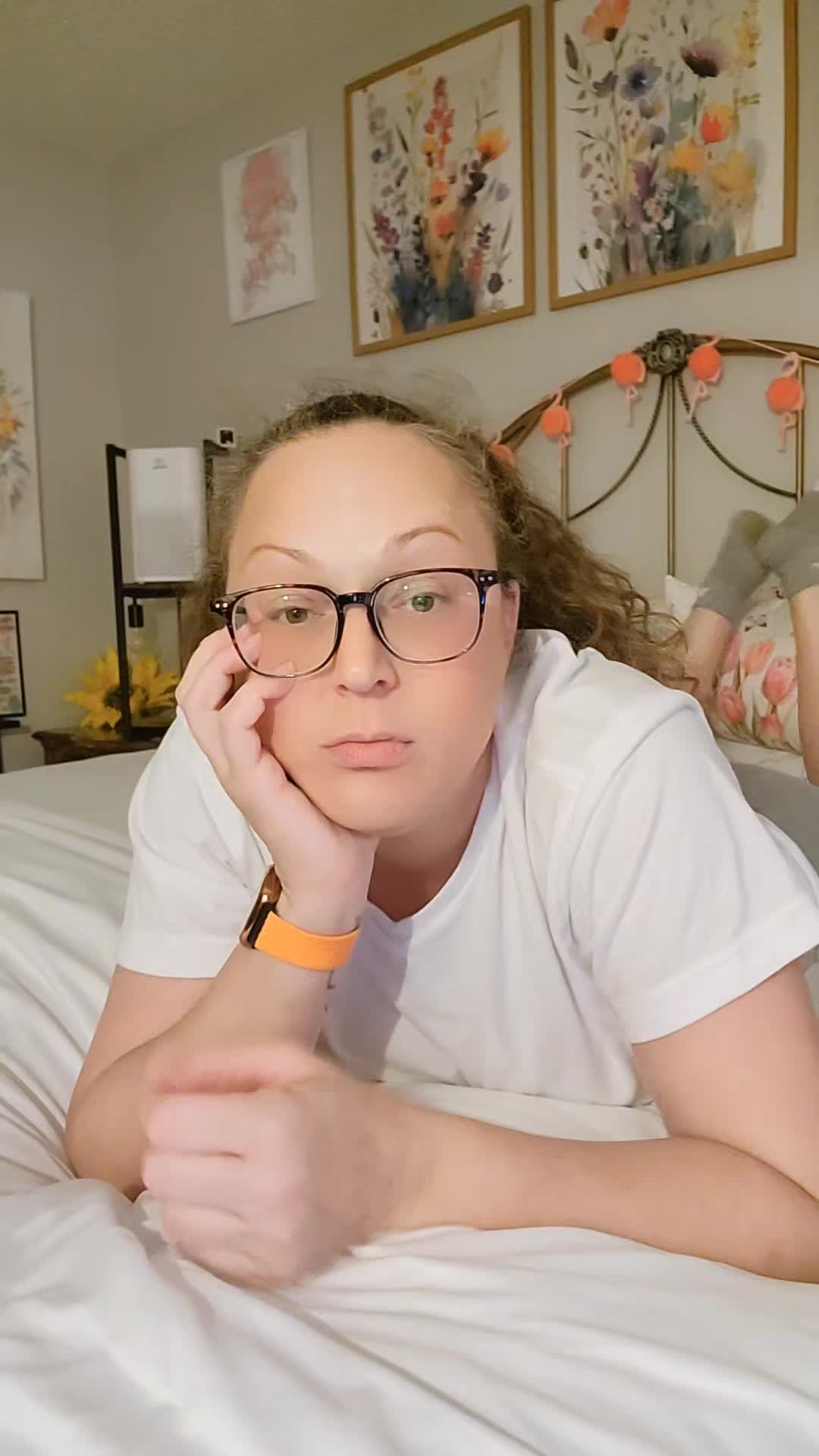 @Elle (chronicallyElle)