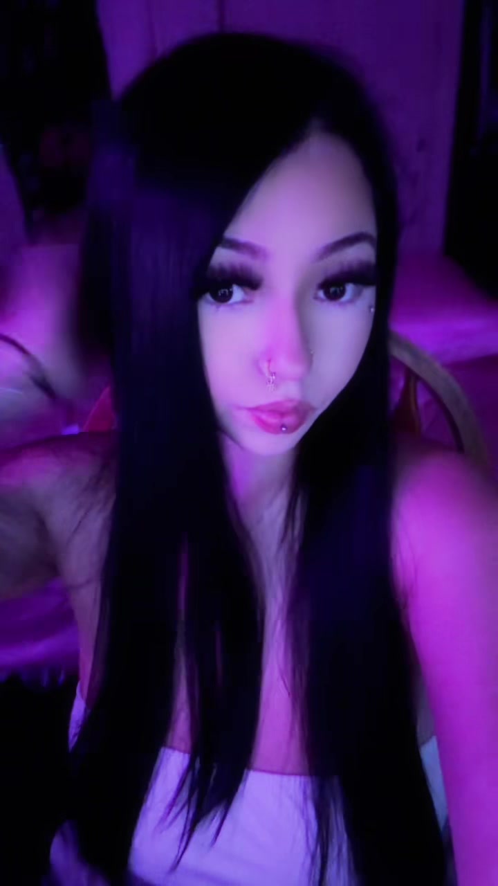 @𝝑୧