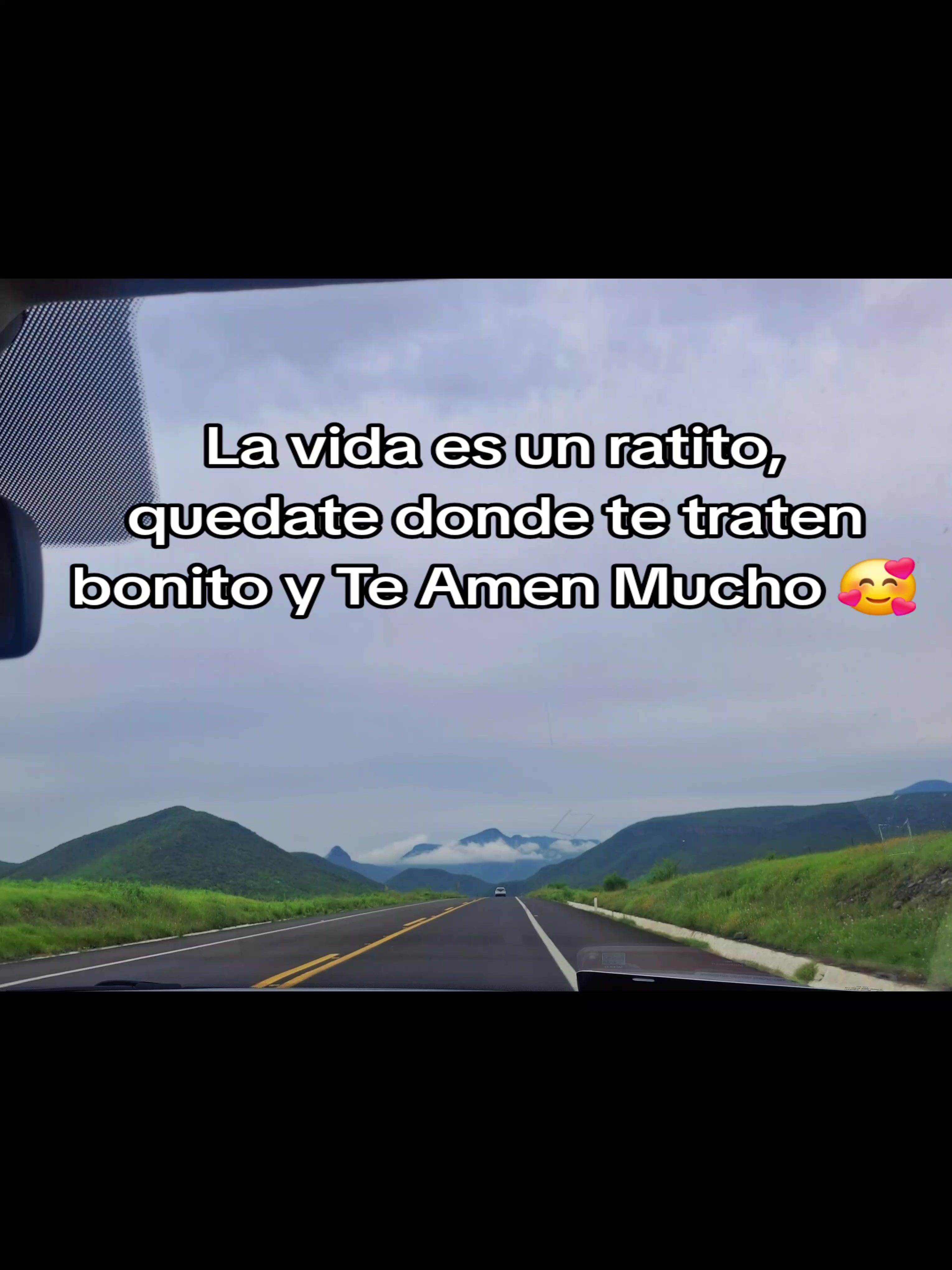 @Nahí Cdza