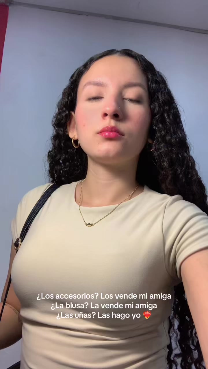 @Mari 🫀
