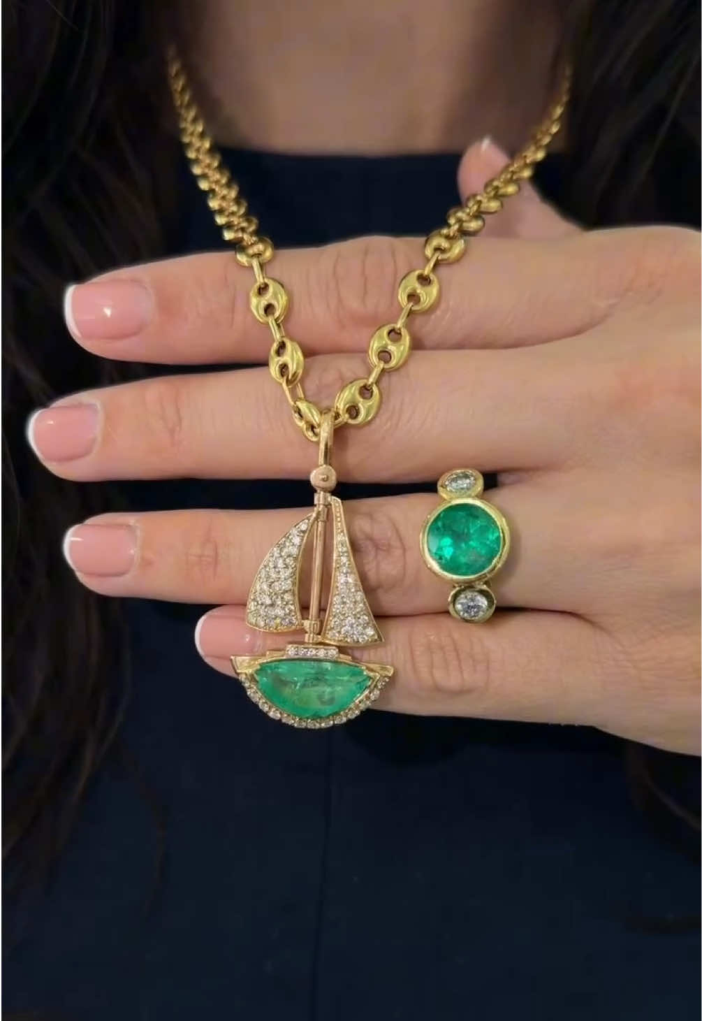 @JR Colombian Emerald