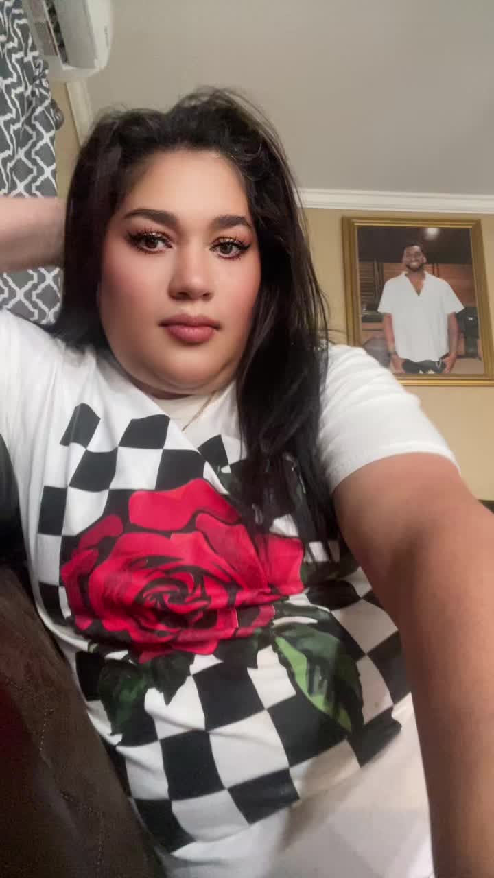 @Luisa m servellon