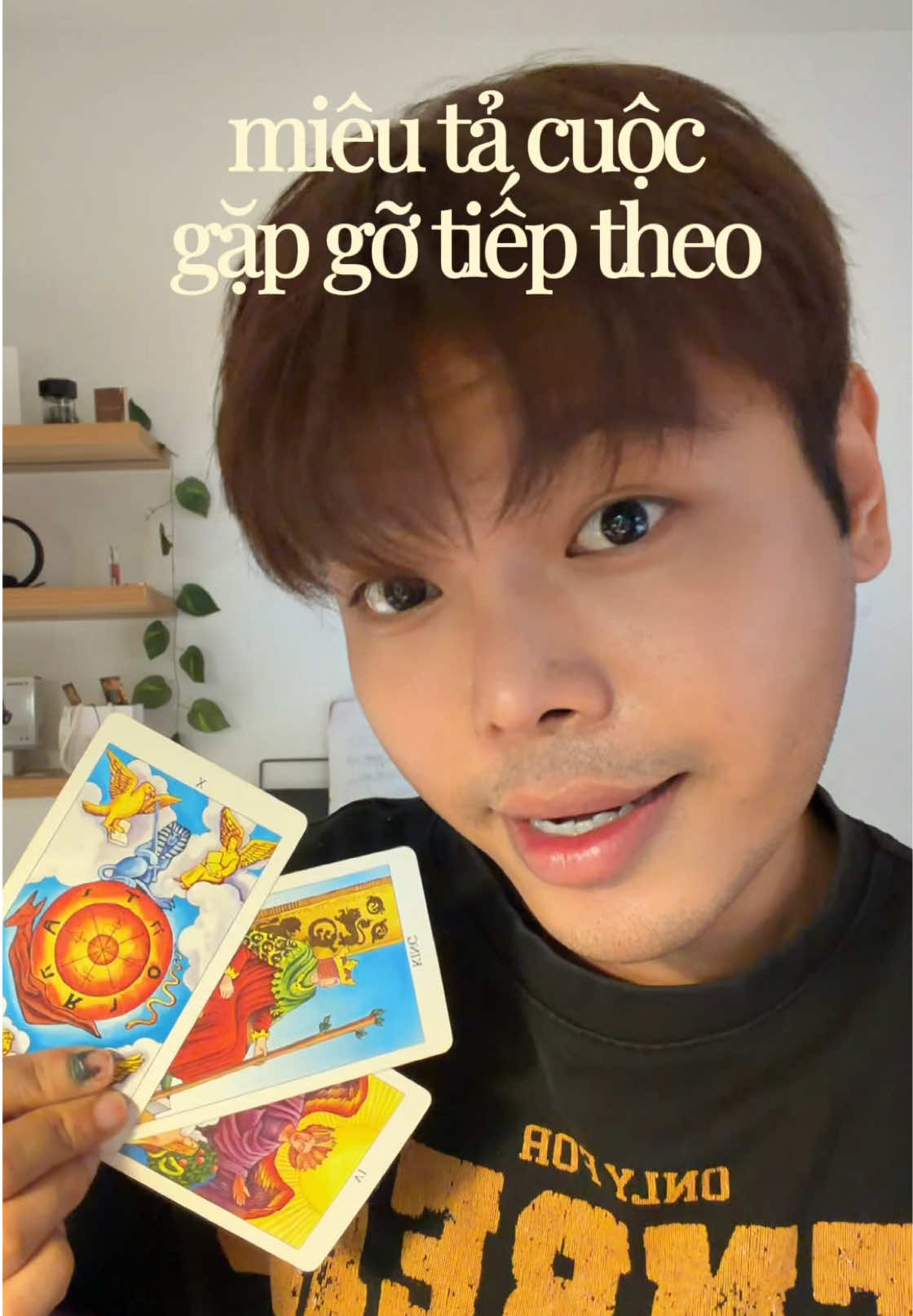 @Một chiếc &ocirc;m nhỏ ch&iacute;u