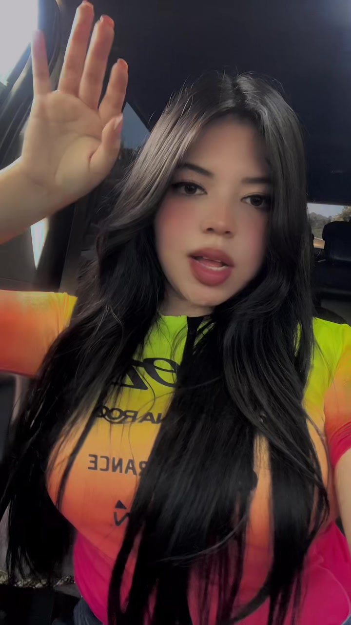 @INDIRA QUIÑONEZ 🌸