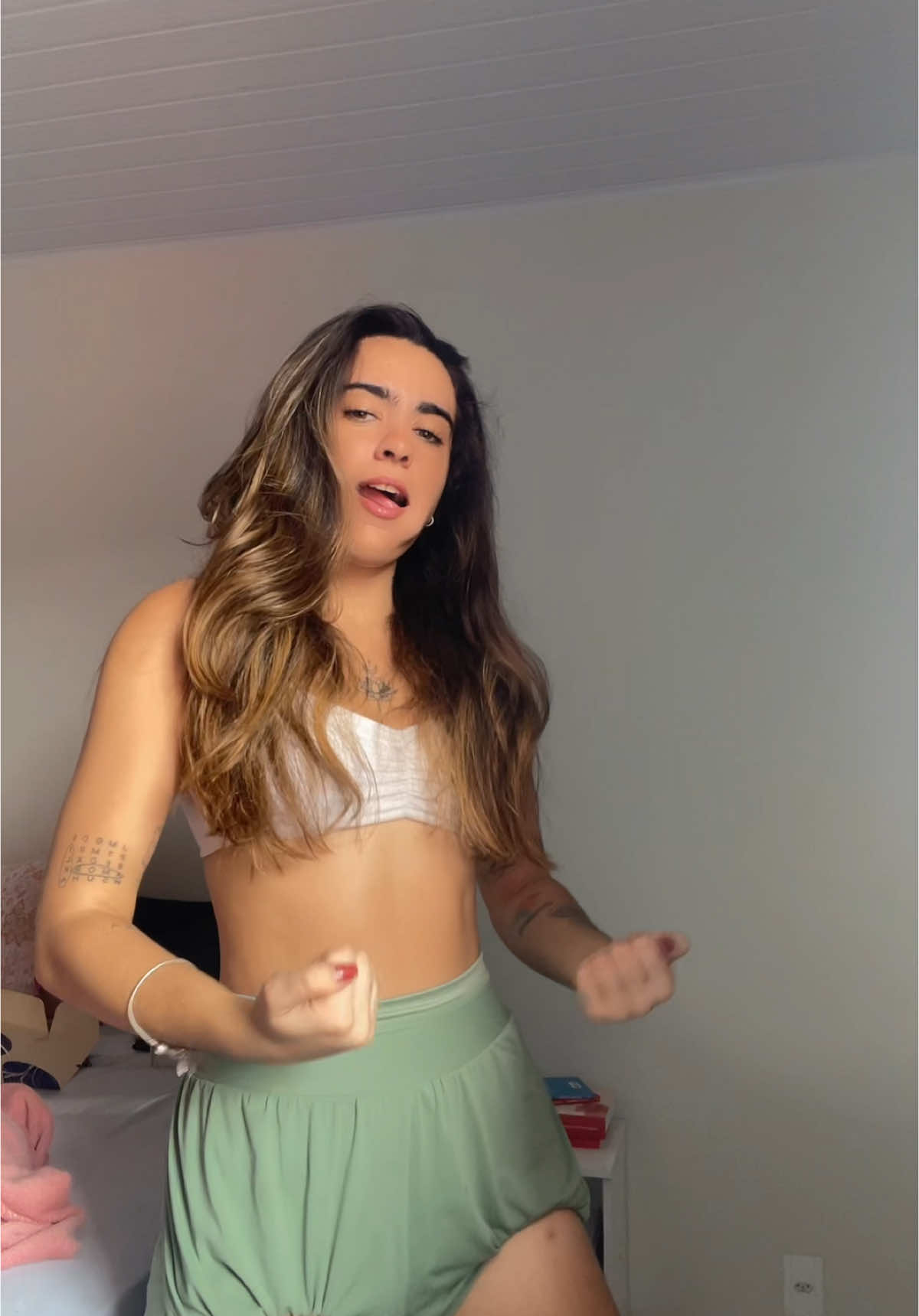 @Júlia Athayde