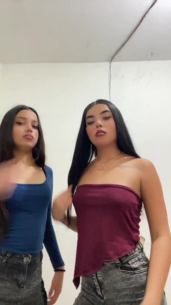 @𝕋𝕒𝕟𝕒𝕚𝕣𝕚🎀👸🏻👁️