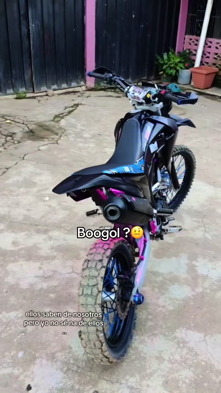 @𝓕𝓮𝓻