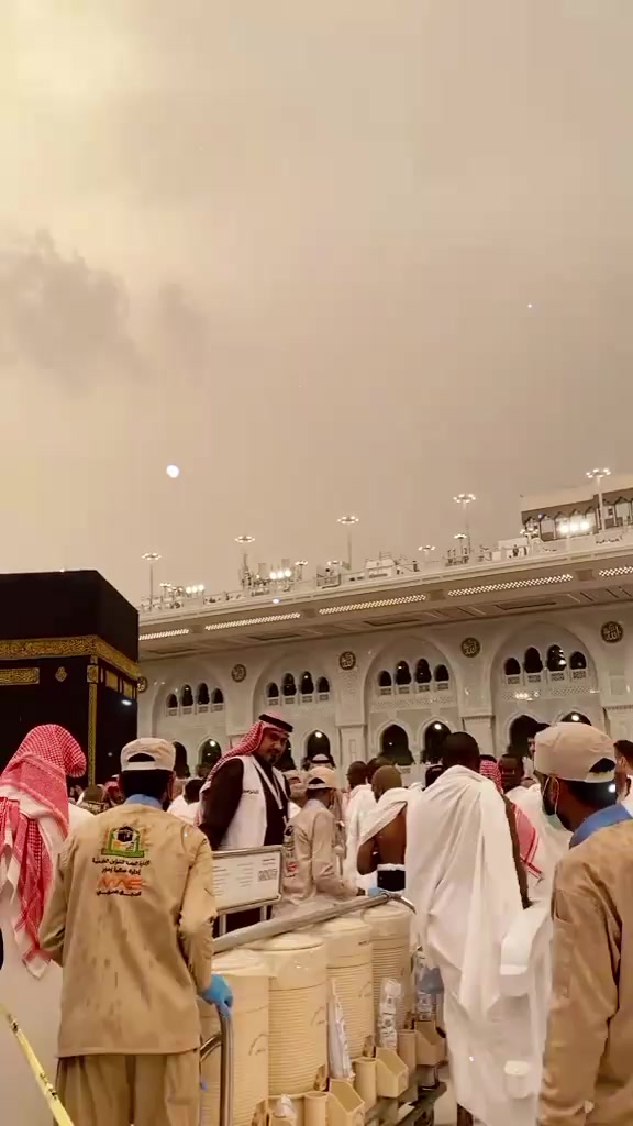 @Ayan 🥰 Anaya