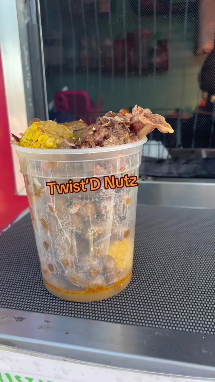 @TwistD Lemonz & More