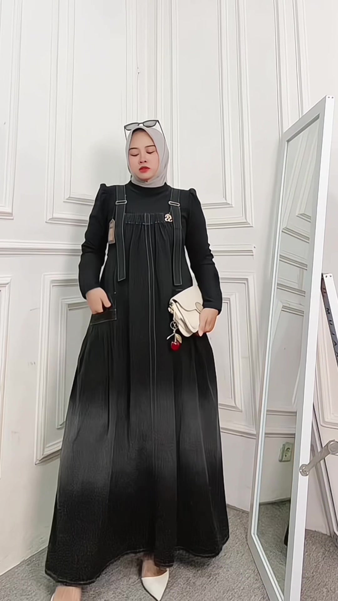 @Raisa Collections
