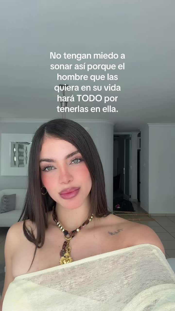 @R A C H E L L 🍸 🐆🫒