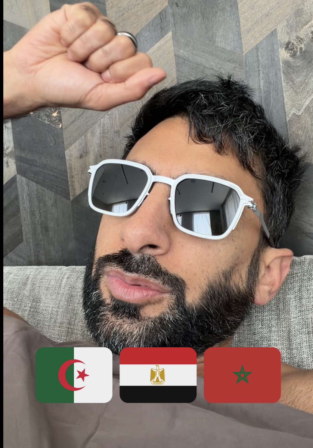 @AB | أنس بوخش