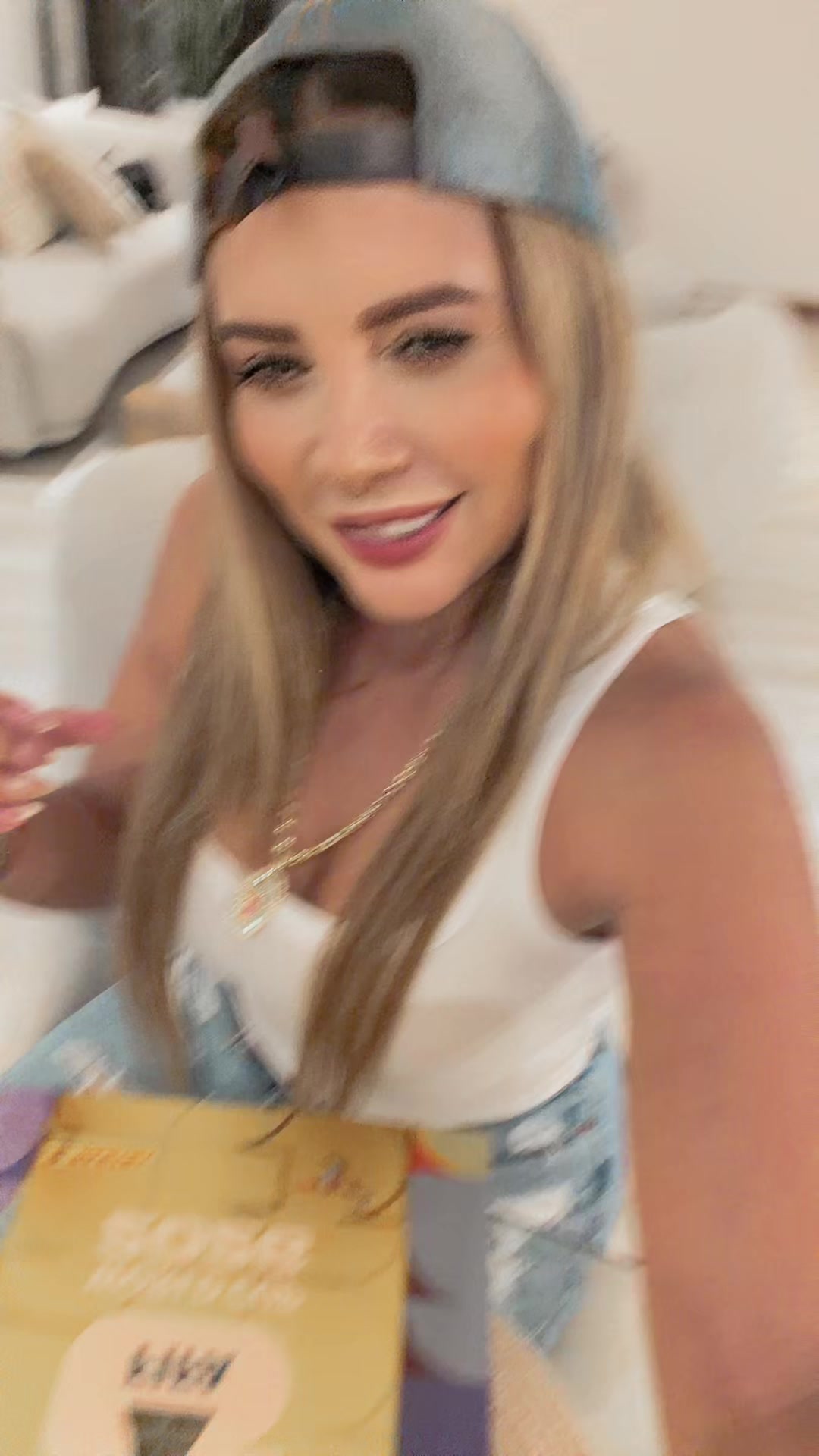 @Anna Karyna