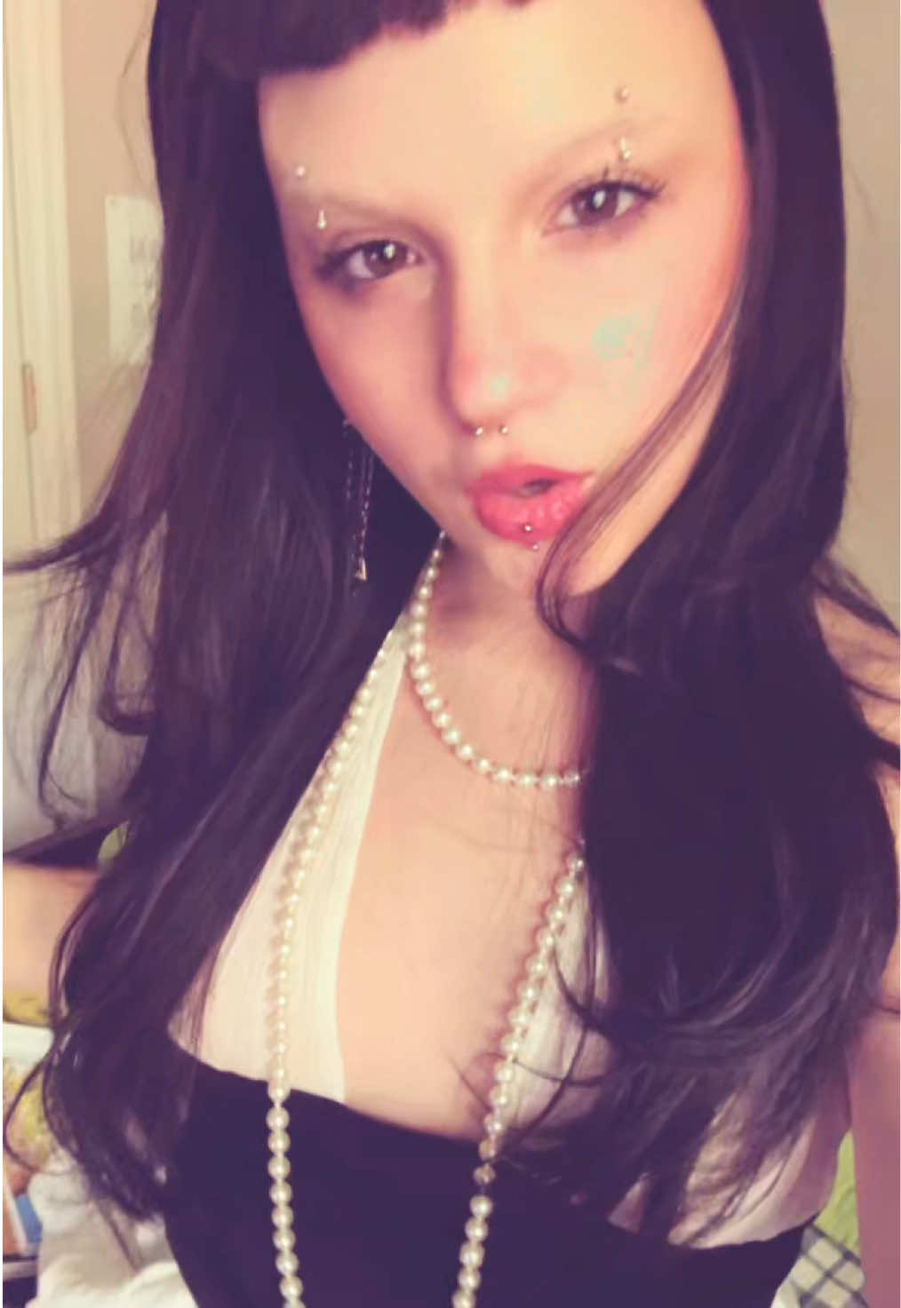 @lily_pears