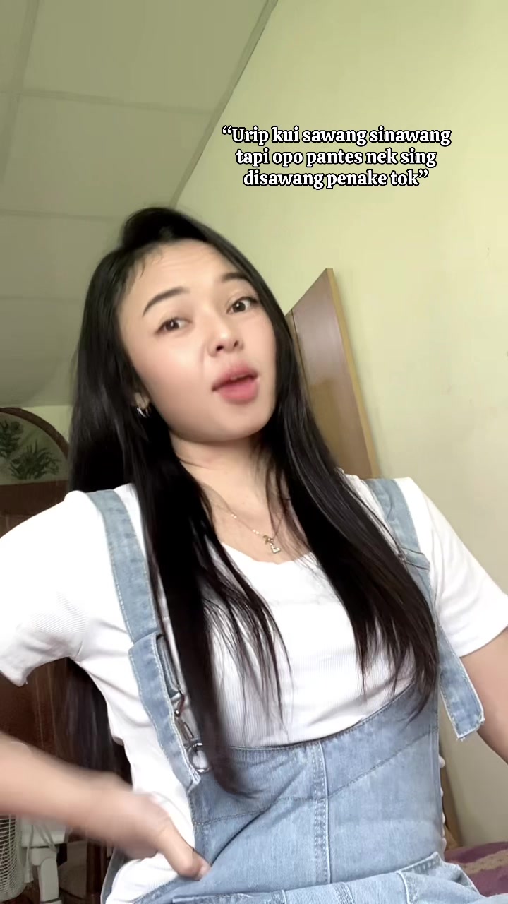@𝐴𝑛𝑎𝑛𝑑𝑎_𝑦𝑢𝑙𝑦916