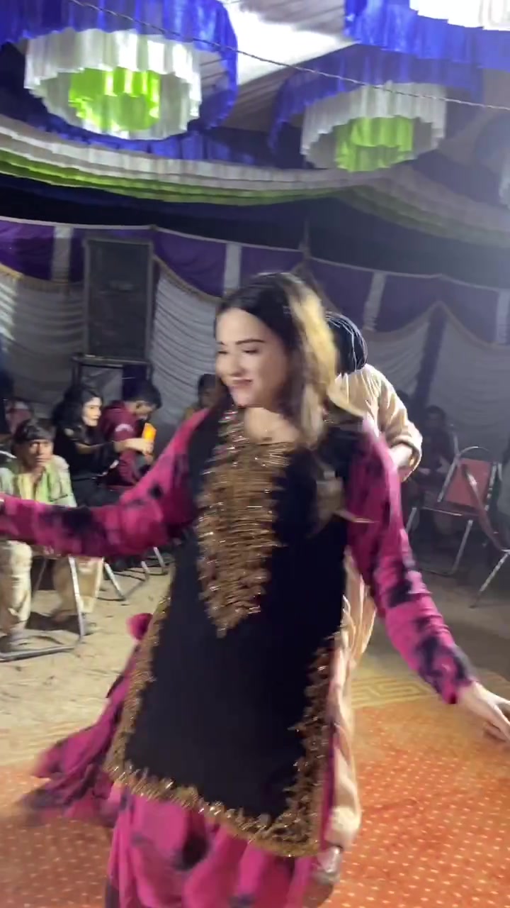 @،،♨️کنیرا🇵🇰سائیں♨️ ،،