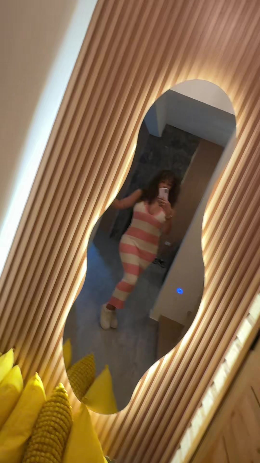 @Glo
