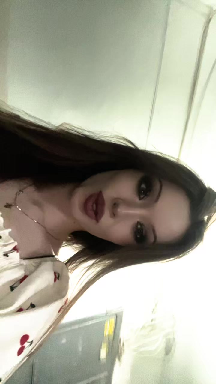 @mrazwquetly