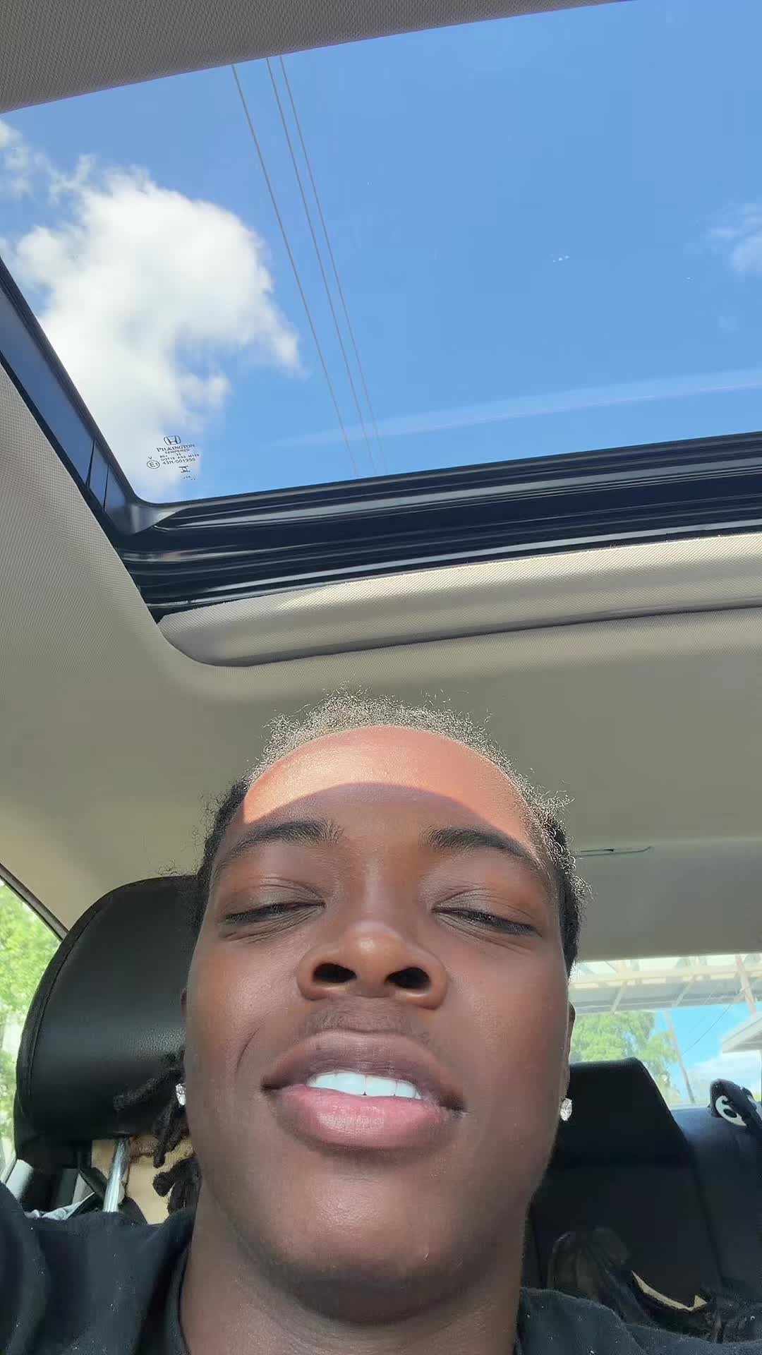 @Zayy