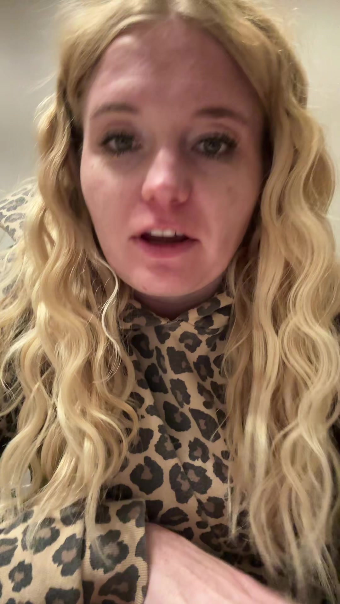 @kikifarrow