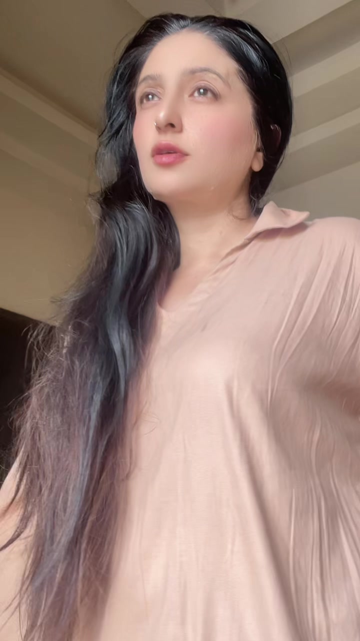 @Zarachandio