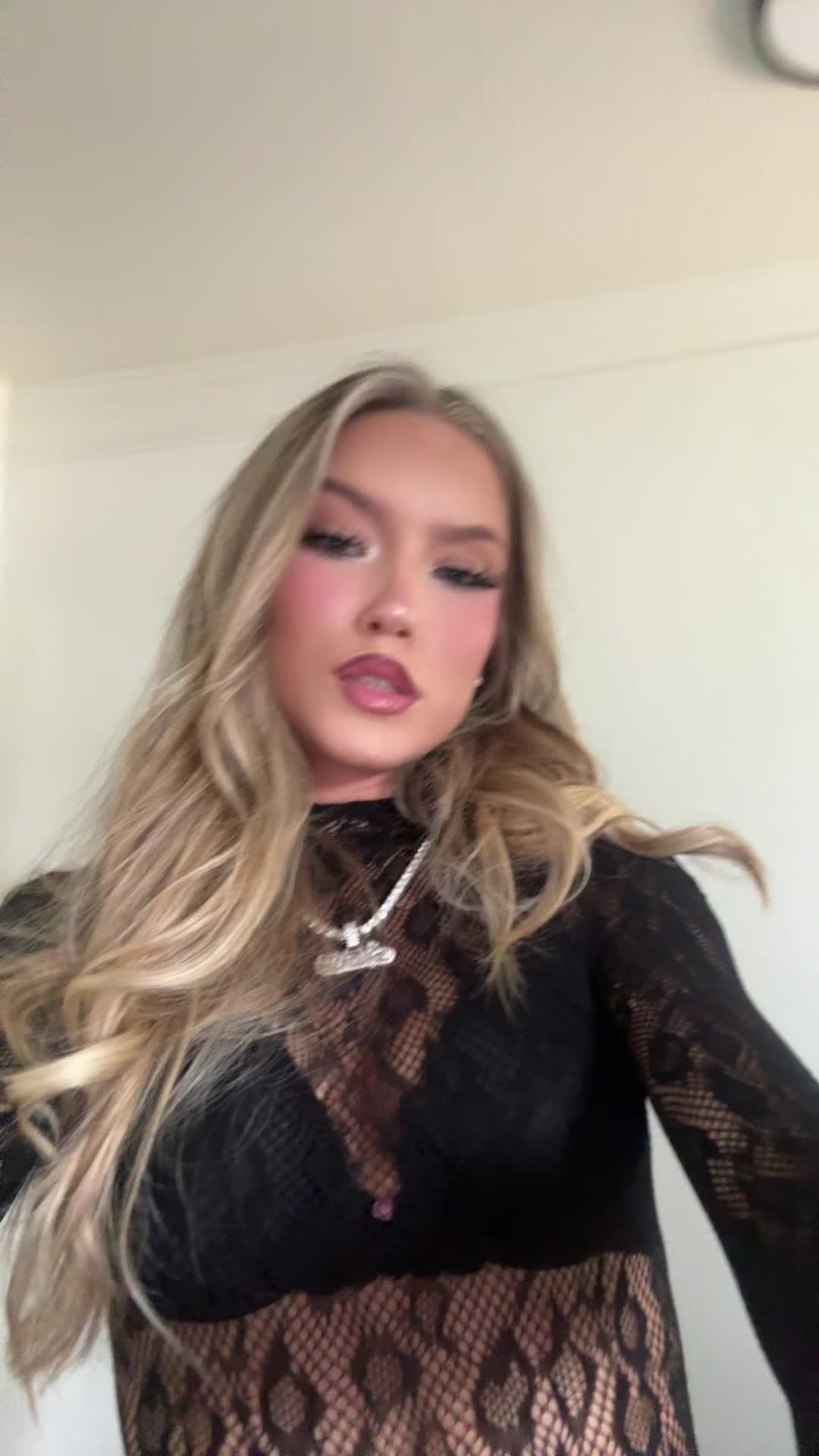 @Mrs. 69