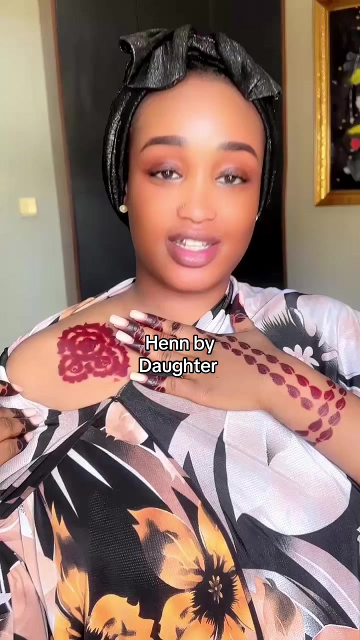 @hennabydaughter2