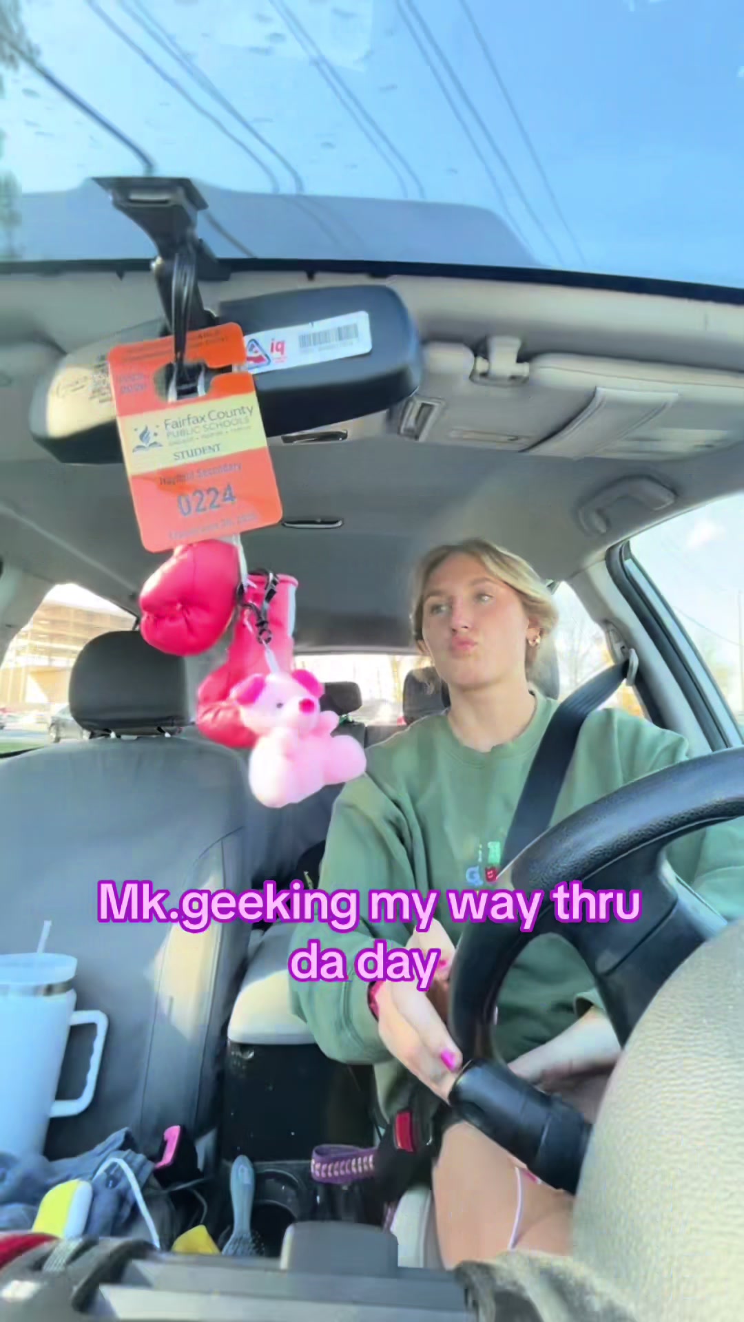 @ella 🦄