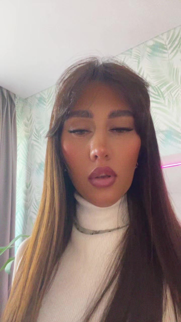 @Alena Vorobiova