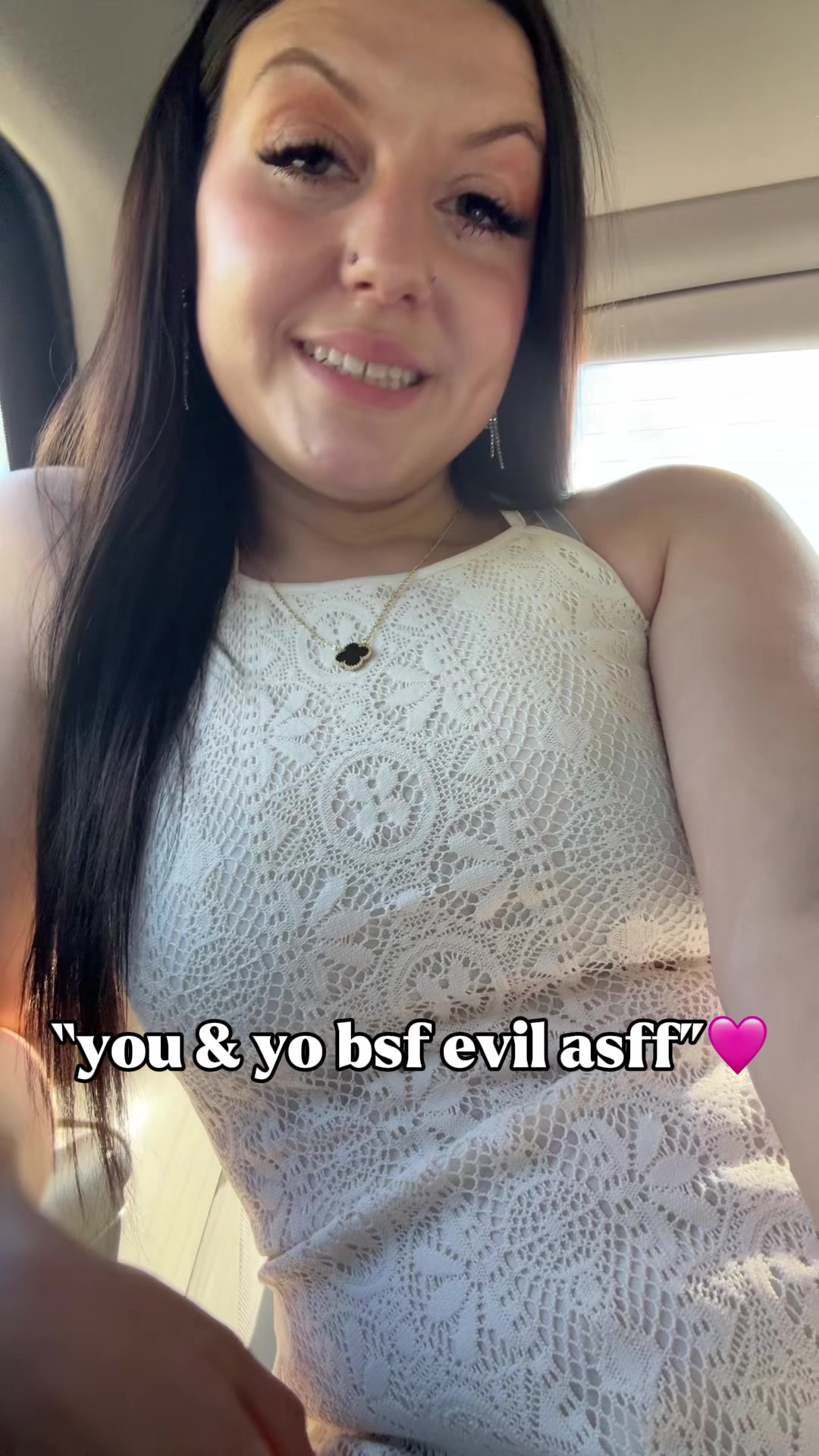 @Christa🤘🏽