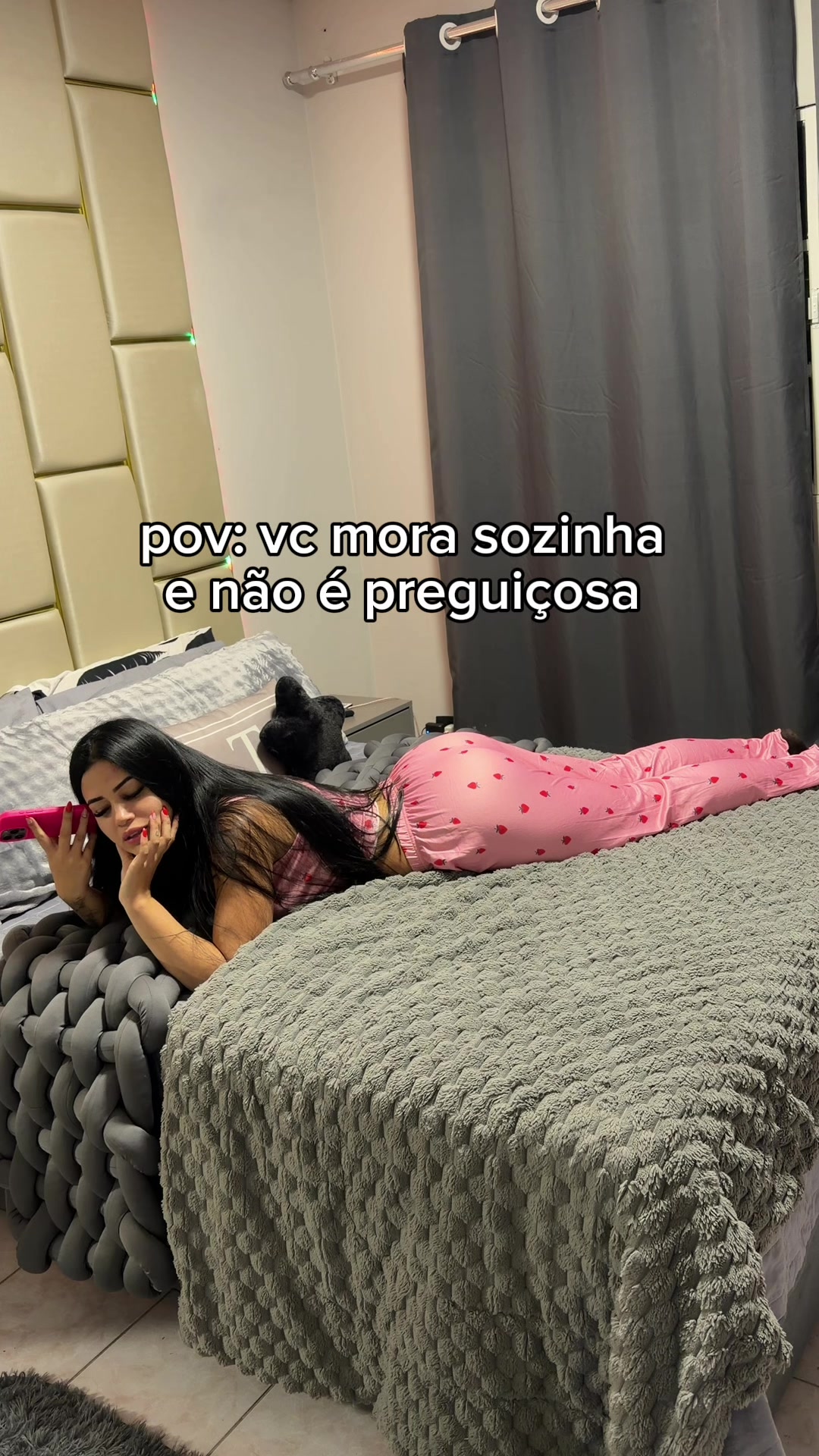 @Thayna Lins ♡