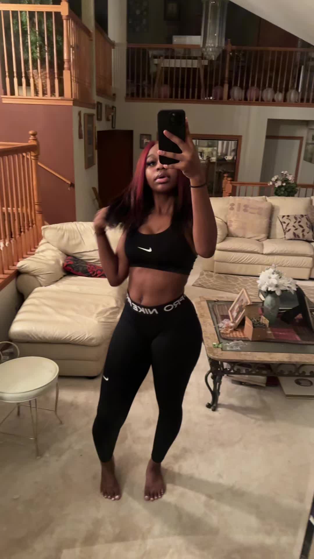 @hearteyes4dez