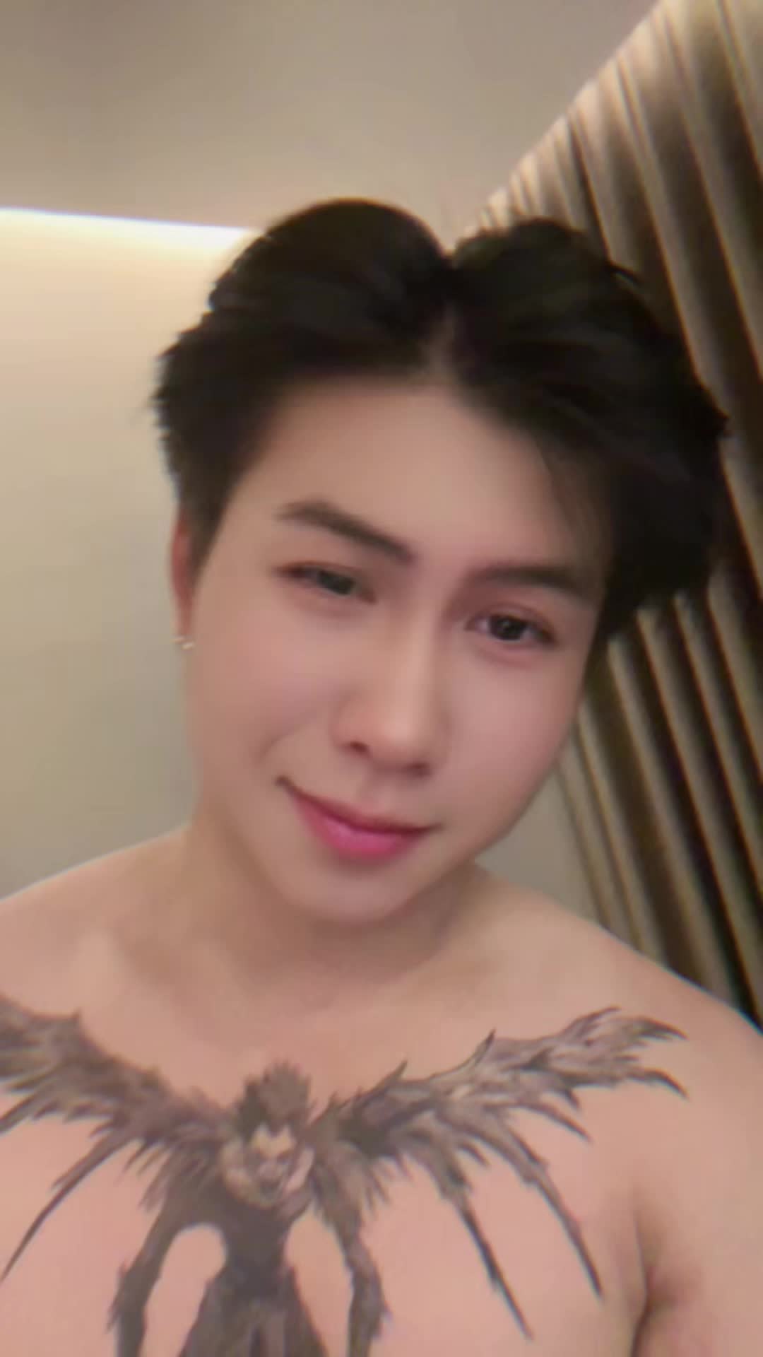 @BoyCute 🧏🏻