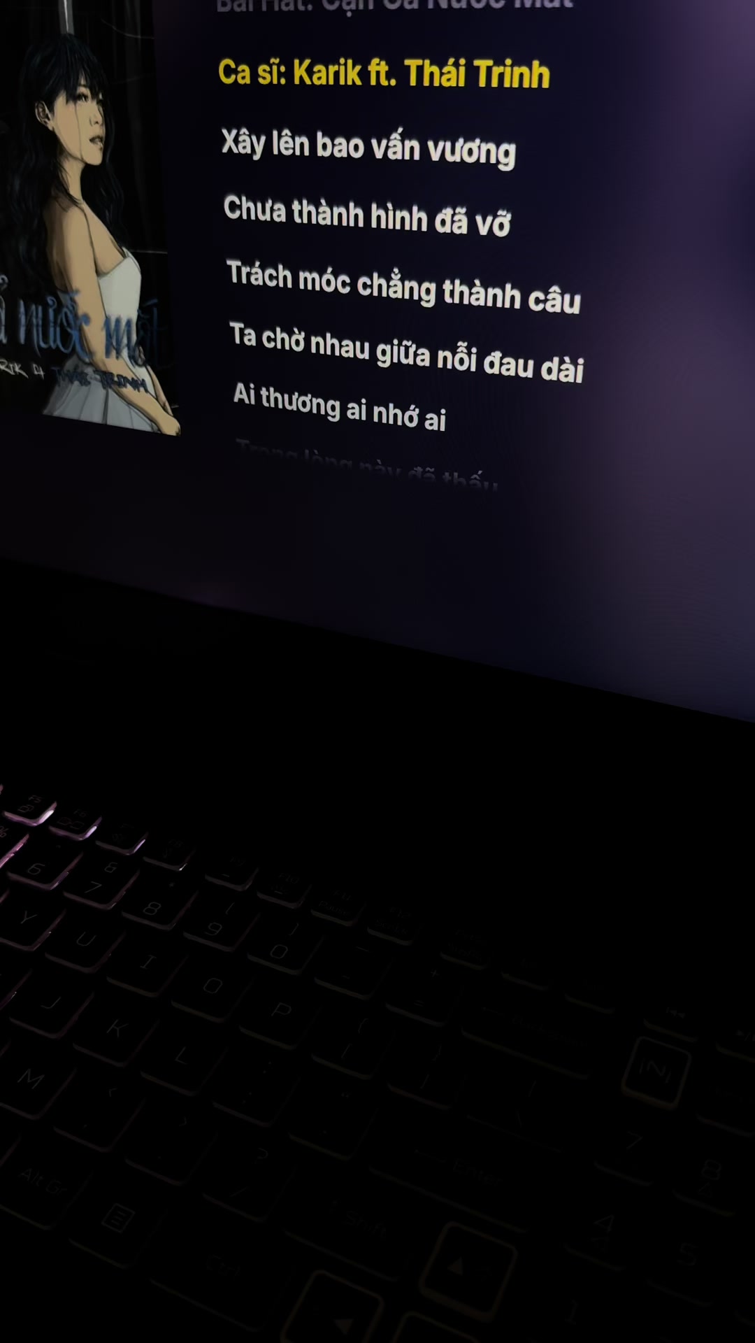 @CHẠM VÀO TIM