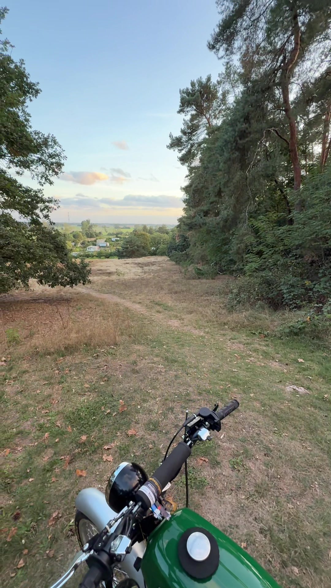 @𝔞𝔡𝔯𝔦𝔞𝔫🇩🇪