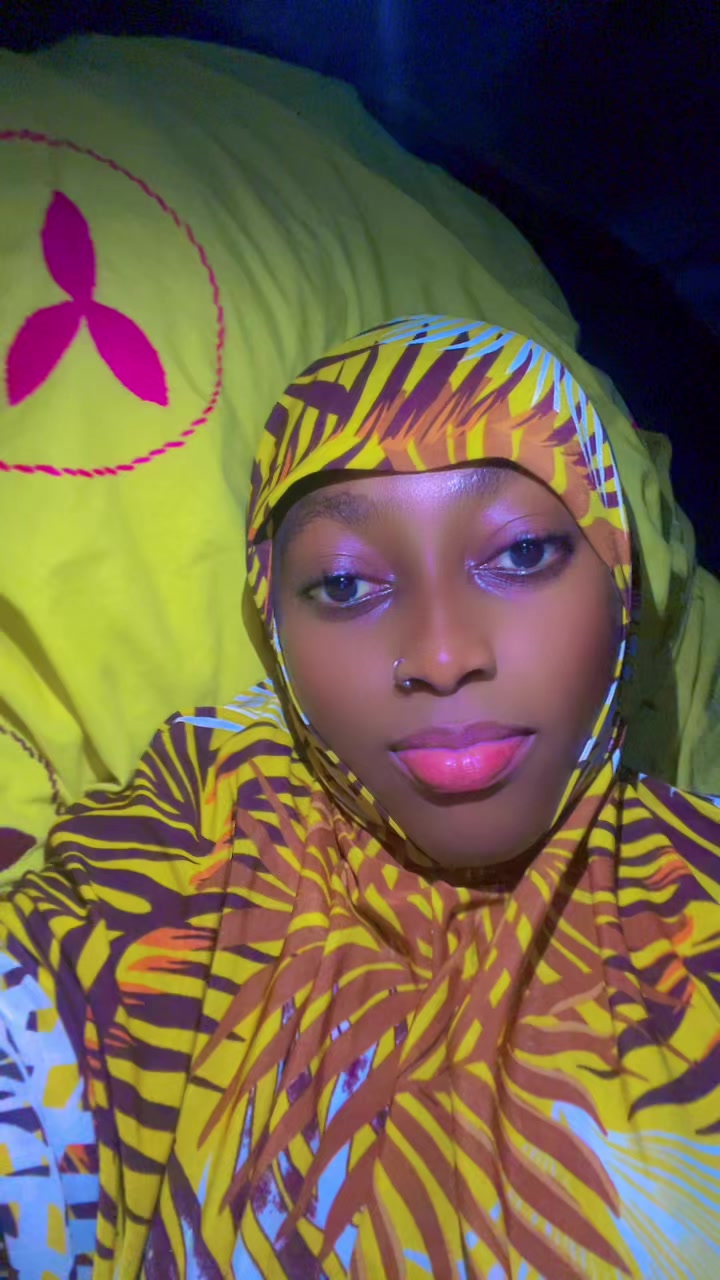 @Chartceesay