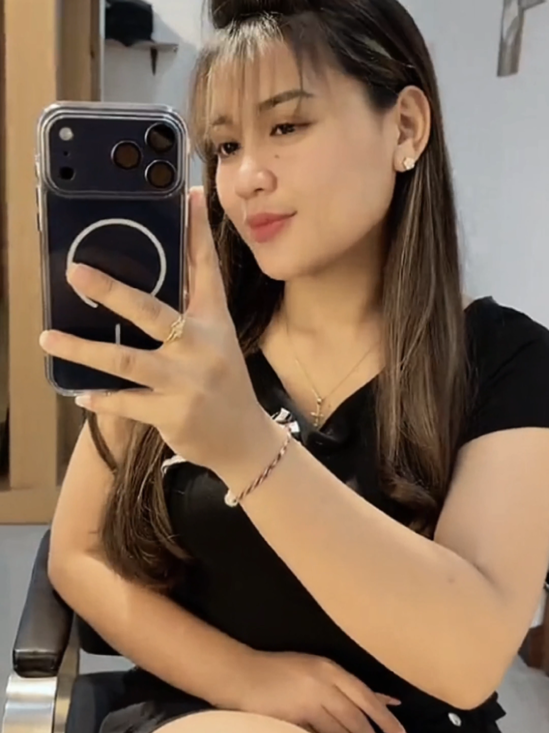 @Gemoy Menggigit 🍑