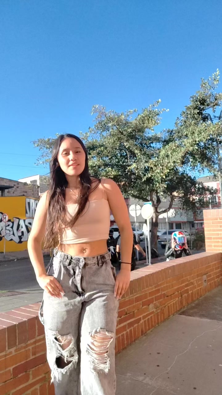 @𝓥𝓪𝓵𝓮 ✨