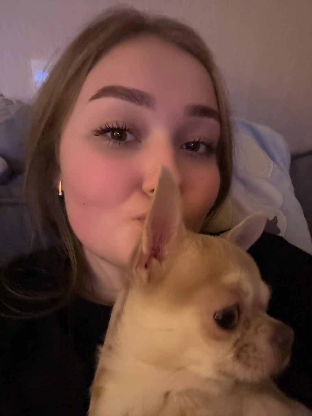 @полина🧸