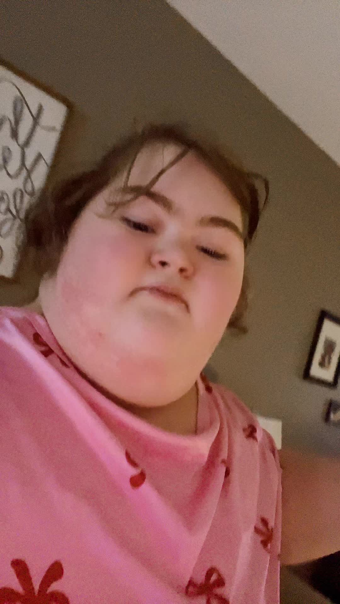 @LailaNoele