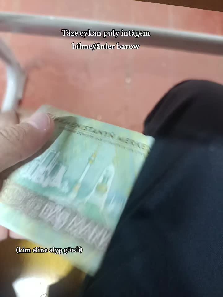 @Vepa_🪐