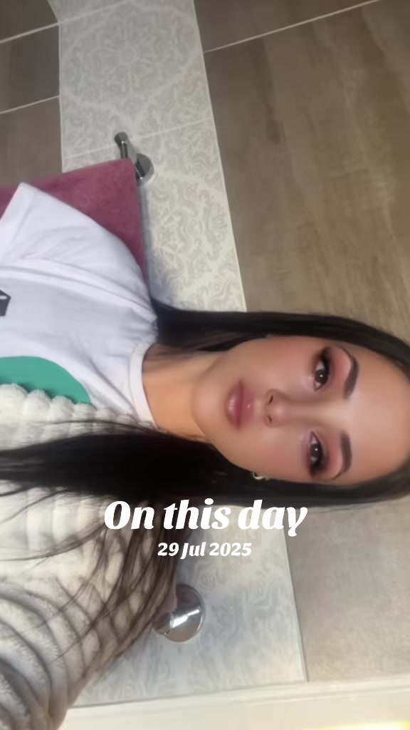 @zanitee_